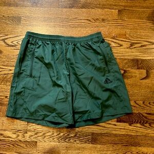 Adidas men’s arrow ready athletic shorts
